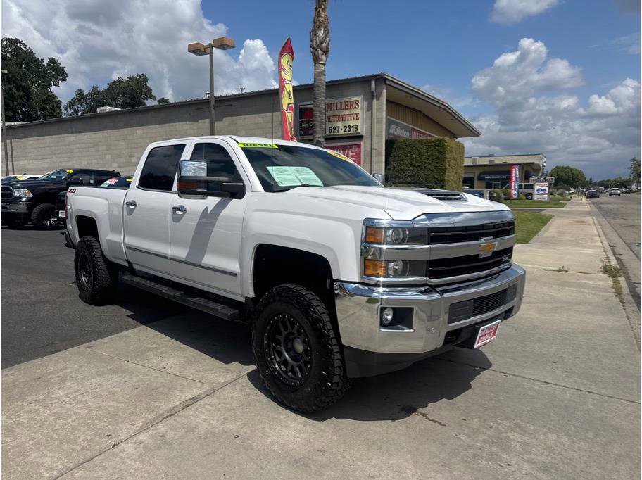Used 2018 Chevrolet Silverado 2500 LTZ w/ Duramax Plus Package AWD/4WD image 3