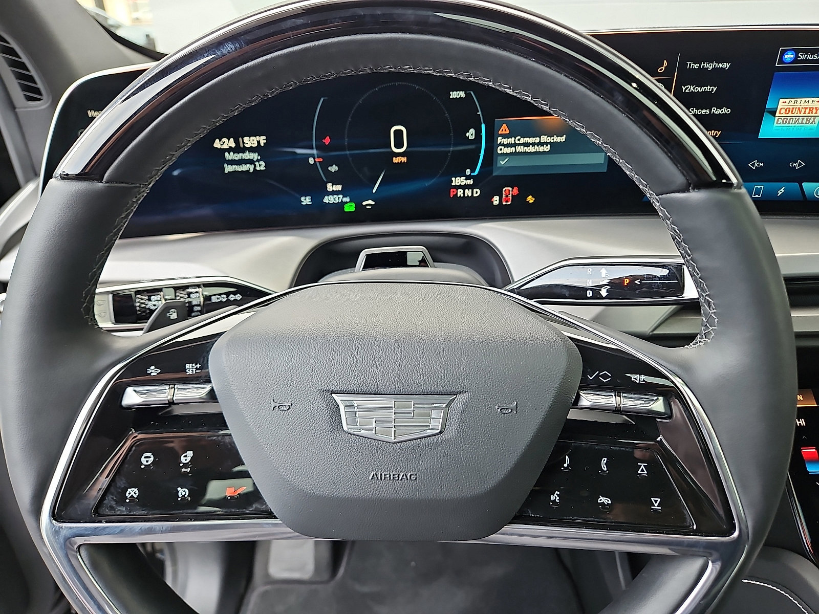 Certified 2026 Cadillac Vistiq Luxury image 11