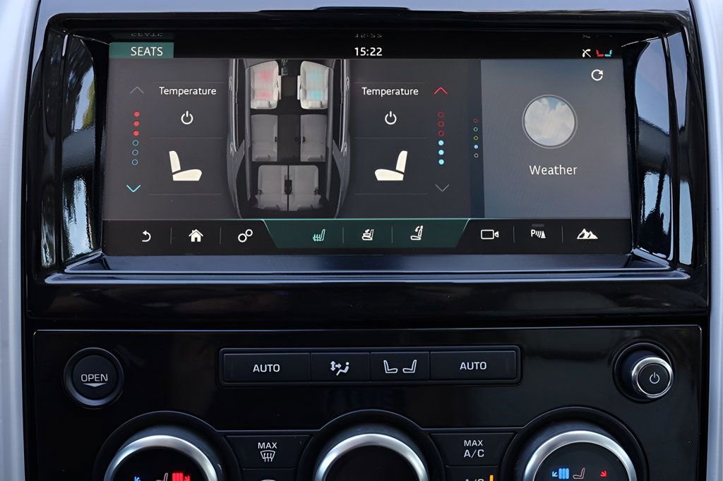 Used 2018 Land Rover Discovery HSE AWD/4WD image 34