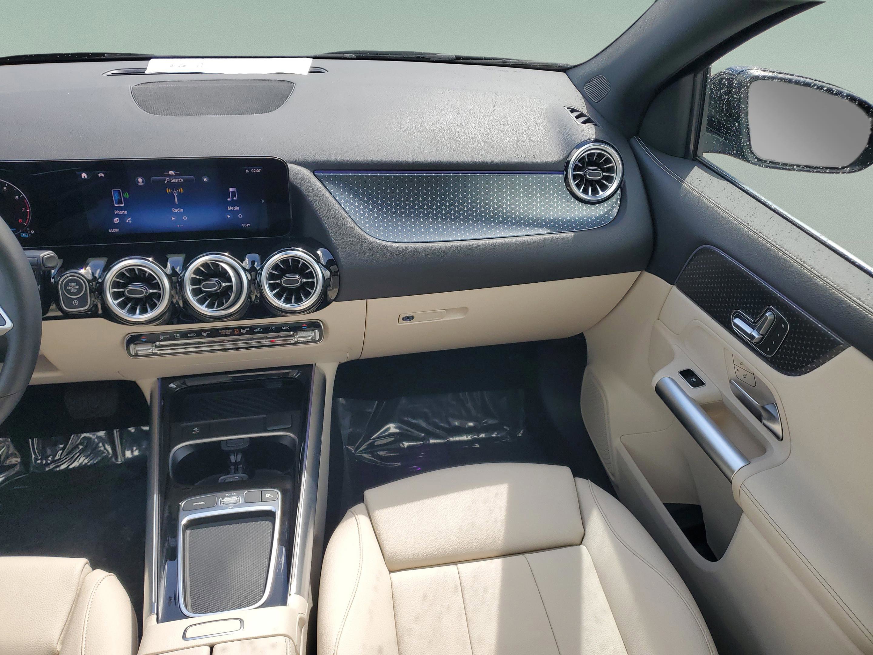 Certified 2025 Mercedes-Benz GLA 250 image 10