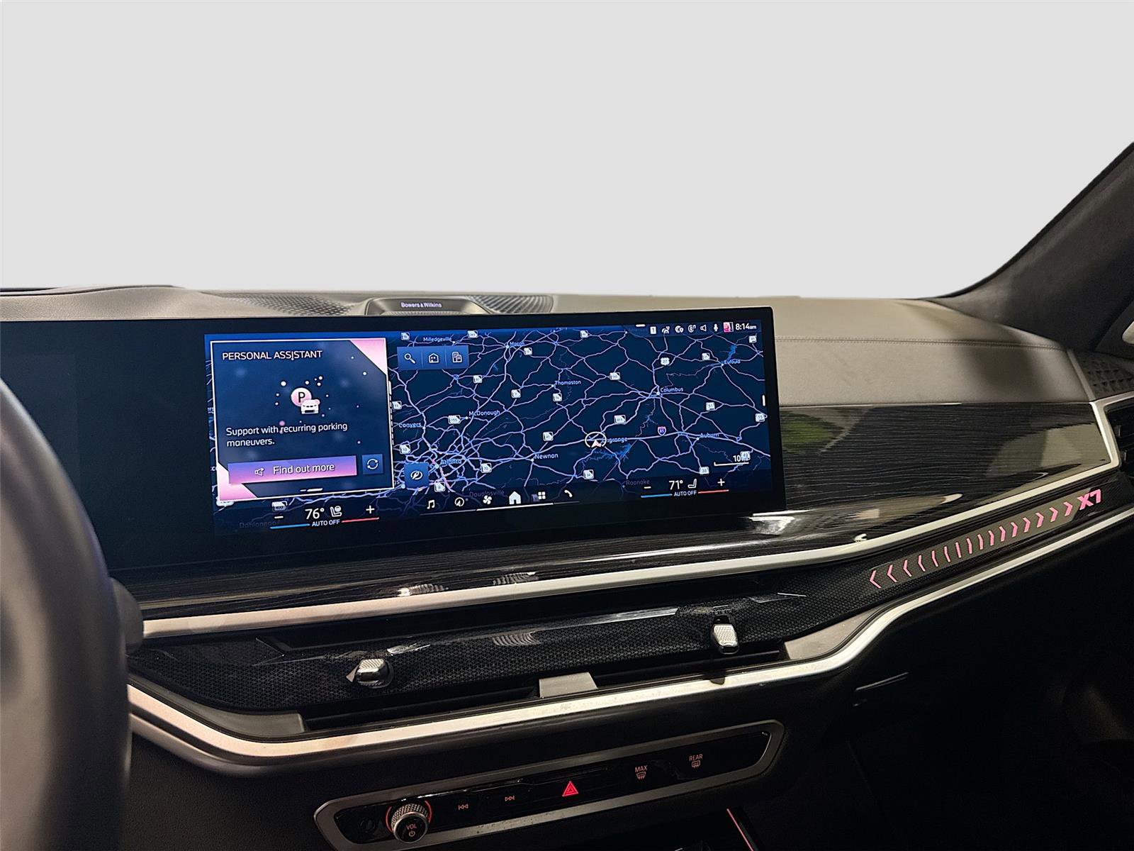 Used 2024 BMW X7 xDrive40i w/ M Sport Package image 13