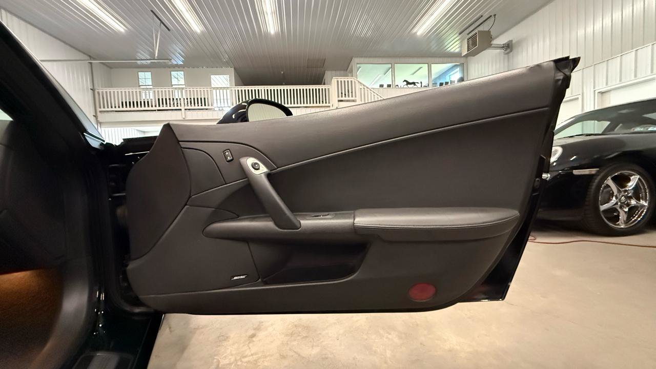 Used 2010 Chevrolet Corvette Grand Sport w/ Preferred Equipment Group RWD image 36