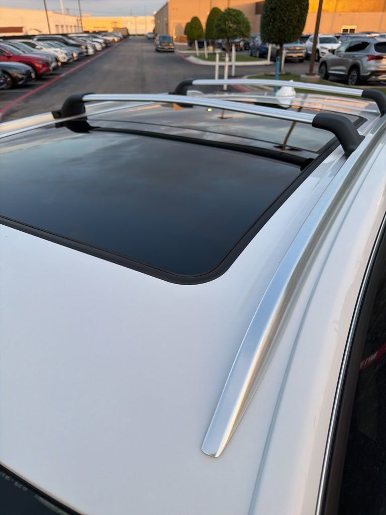 Used 2019 Buick Envision Premium w/ Driver Confidence Package AWD/4WD image 9