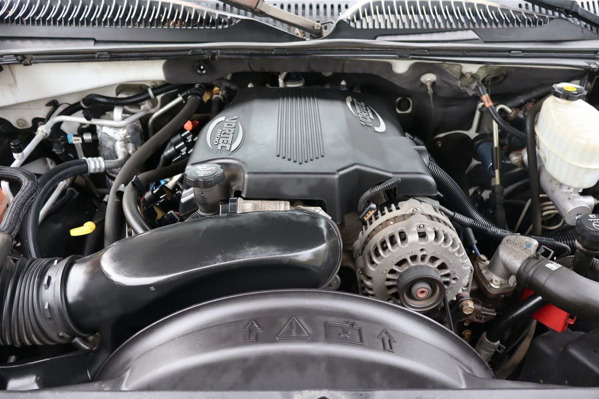 Used 2003 Chevrolet Suburban 2500 LT w/ LT Preferred Equipment Group image 43