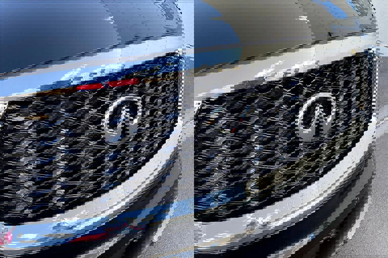 Used 2023 INFINITI QX60 Sensory w/ Vision Package image 29