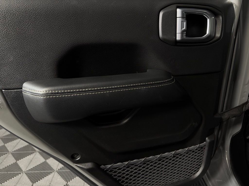 Used 2022 Jeep Wrangler Unlimited Sahara w/ Cold Weather Group image 29