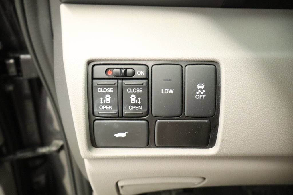 Used 2015 Honda Odyssey EX-L image 27