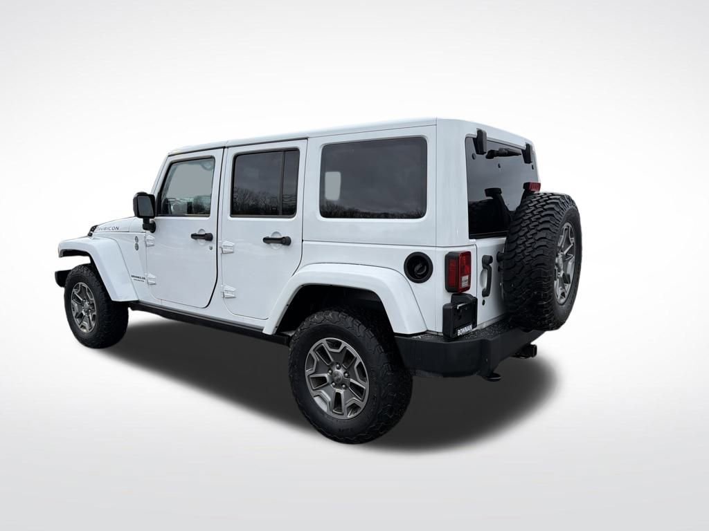 Used 2014 Jeep Wrangler Unlimited Rubicon w/ Max Tow Package image 3