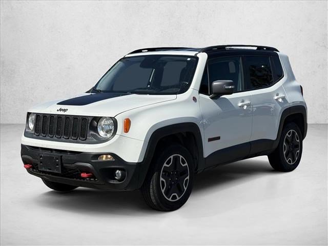 Used 2016 Jeep Renegade Trailhawk w/ Premium Trailhawk Package image 1