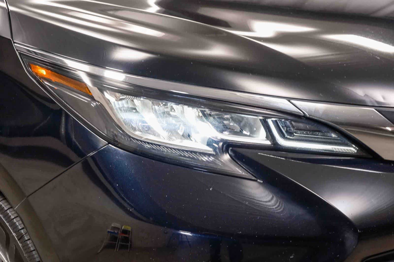 Used 2022 Toyota Sienna LE FWD image 14