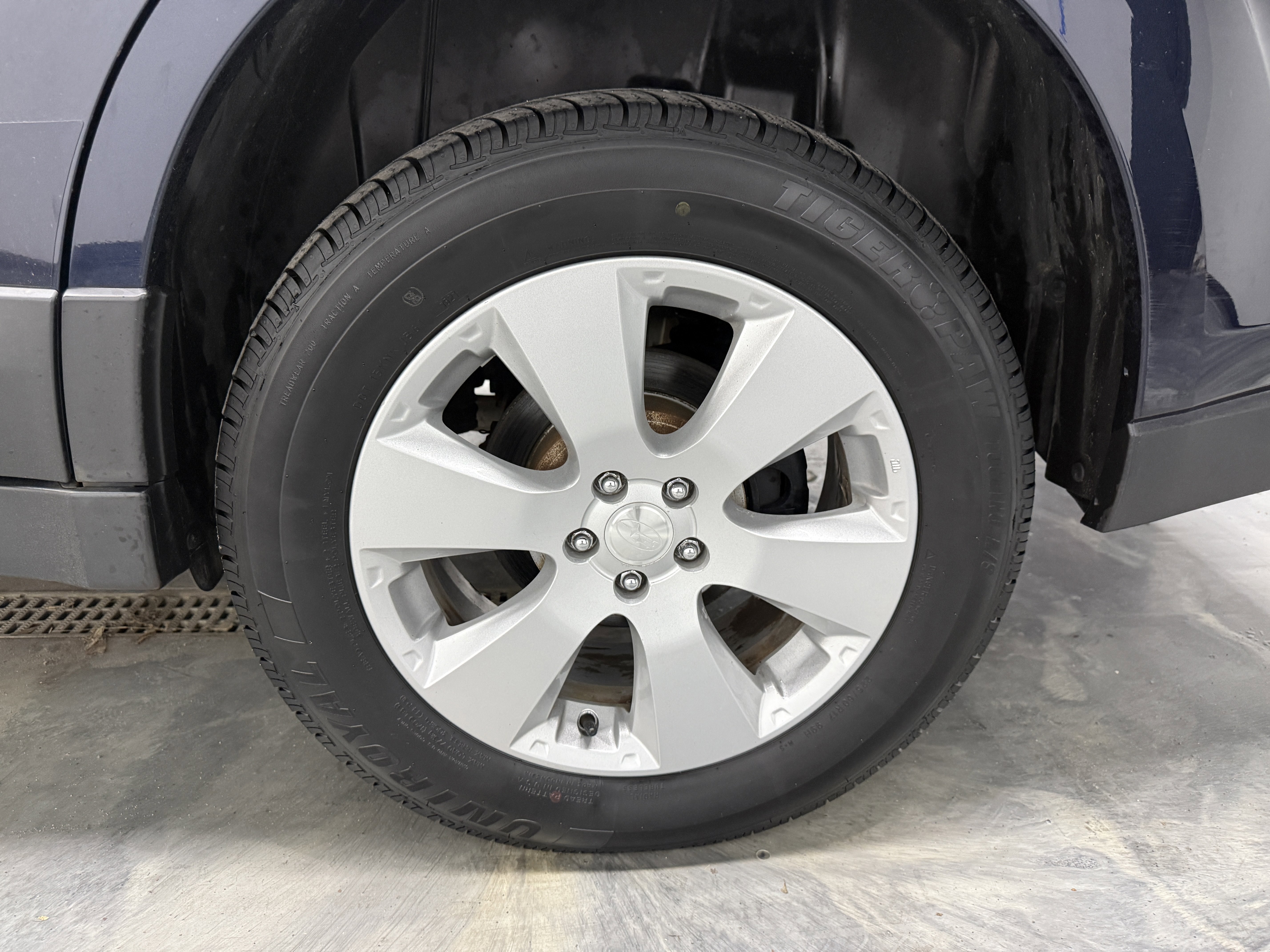 Used 2012 Subaru Outback 2.5i Premium w/ All-Weather Pkg image 26