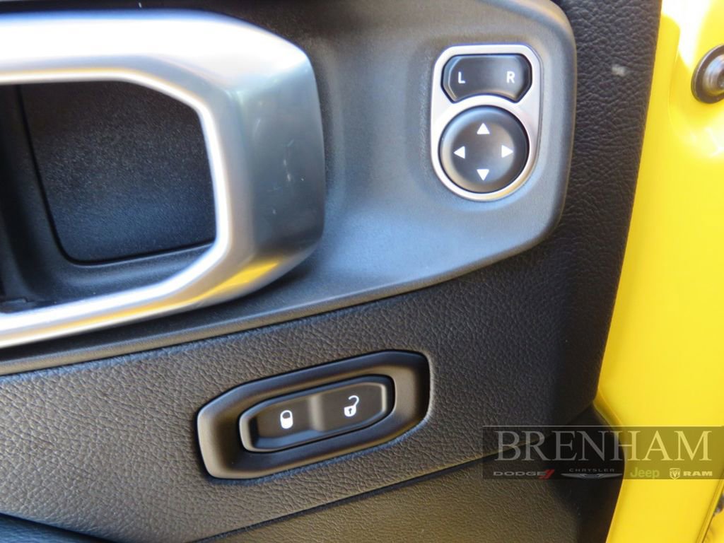 Used 2019 Jeep Wrangler Unlimited Sahara image 13