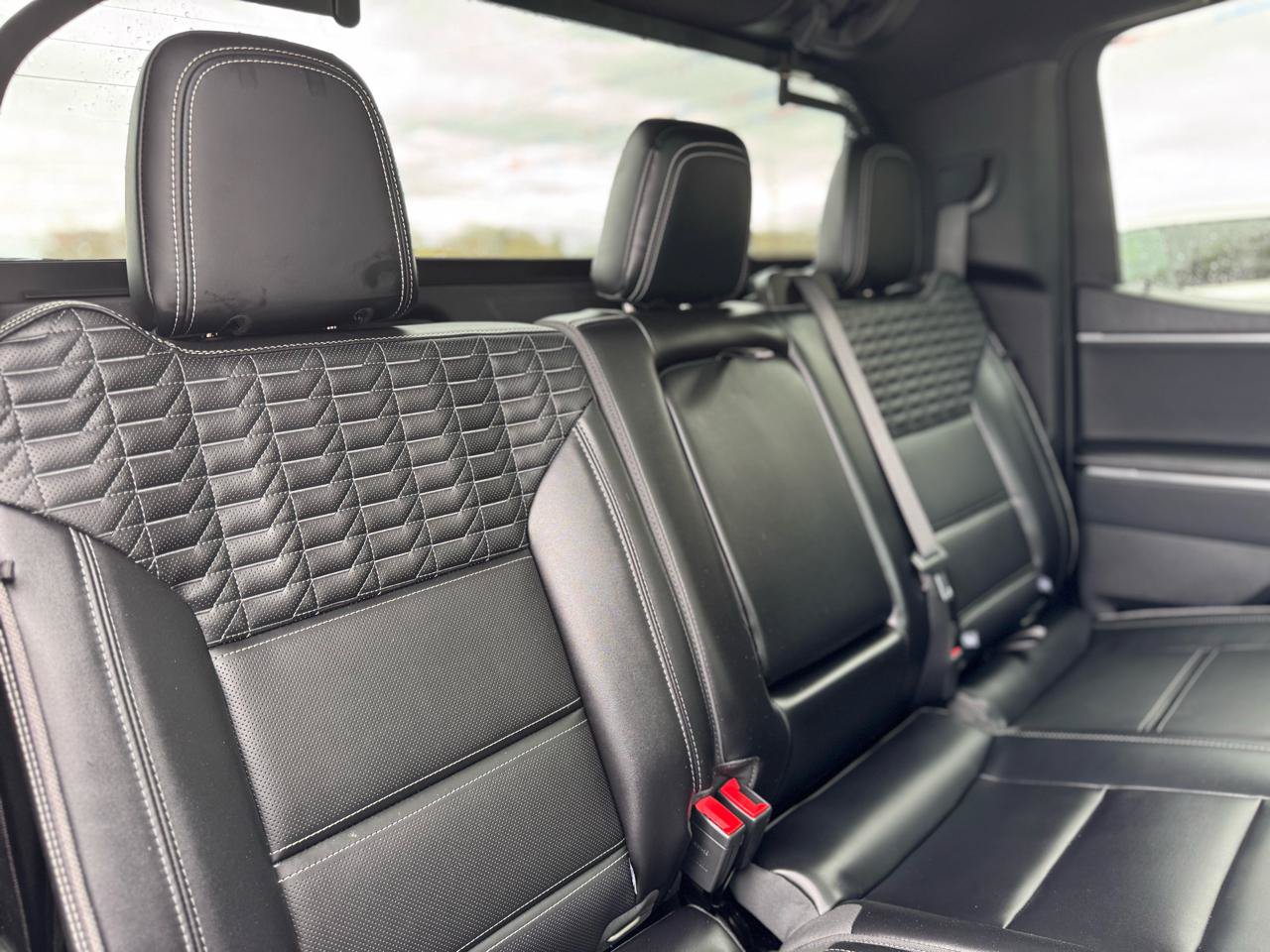 Used 2024 GMC Sierra EV Denali AWD/4WD image 18