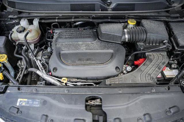 Certified 2019 Chrysler Pacifica Limited FWD image 26