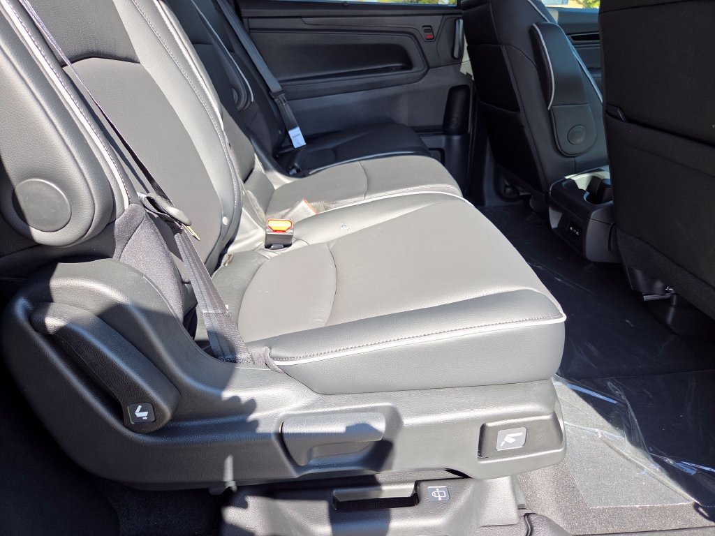 New 2027 Honda Odyssey Touring image 32