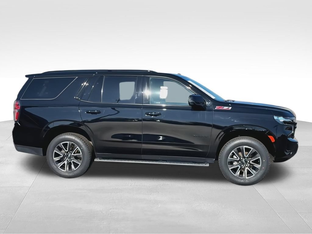 Used 2023 Chevrolet Tahoe Z71 w/ Luxury Package AWD/4WD image 9