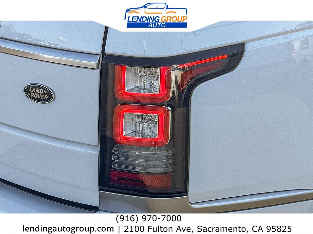 Used 2017 Land Rover Range Rover HSE image 8