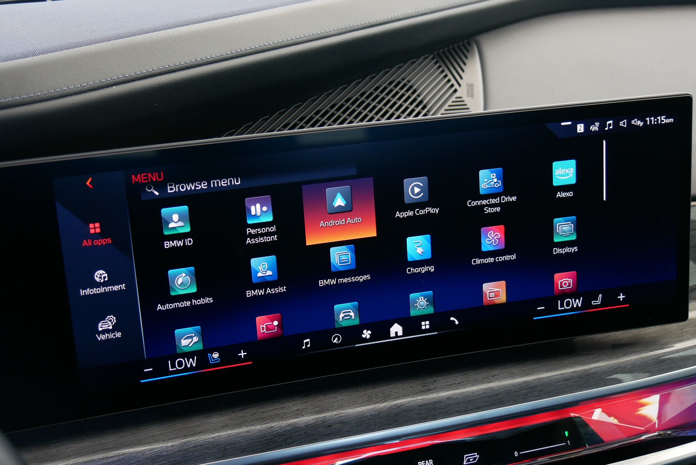 Certified 2025 BMW i7 xDrive60 AWD/4WD image 19