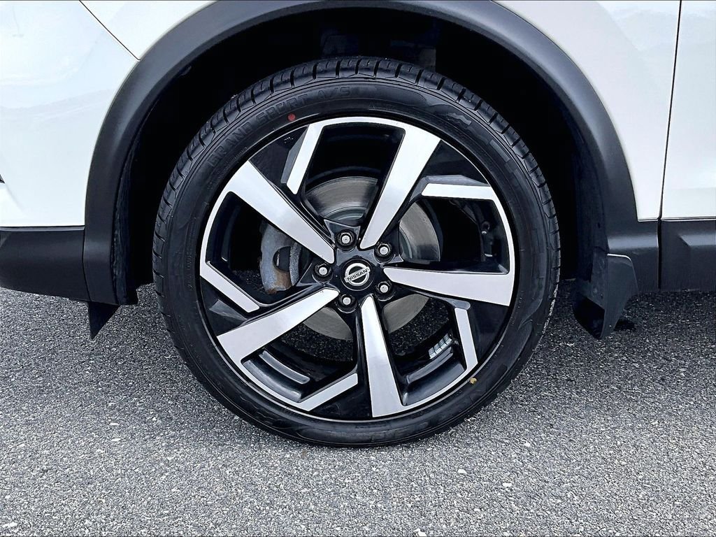 Used 2022 Nissan Rogue Sport SL AWD/4WD image 7