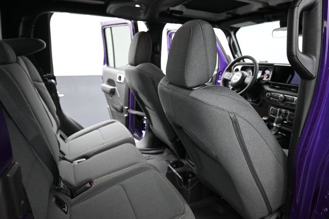 New 2026 Jeep Gladiator Sport AWD/4WD image 14