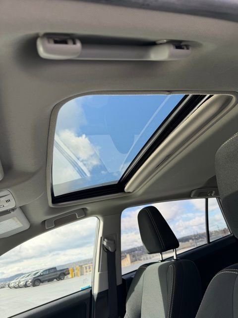 Used 2015 Toyota RAV4 XLE image 18