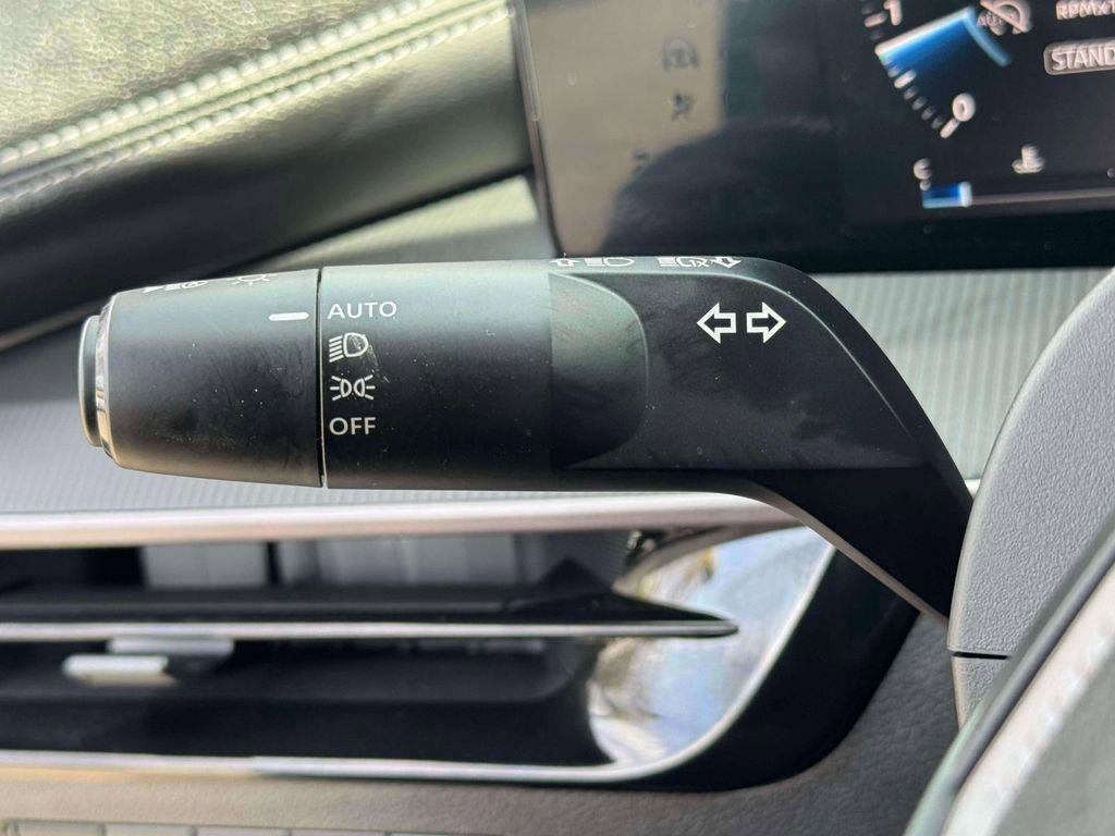 Certified 2025 Nissan Murano SV AWD/4WD image 21