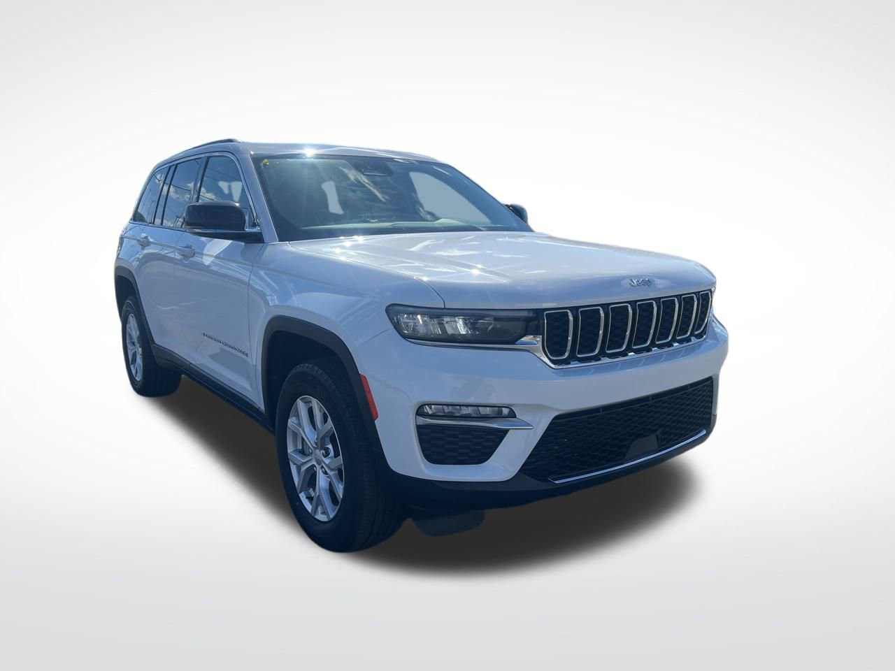 Used 2023 Jeep Grand Cherokee Limited image 9