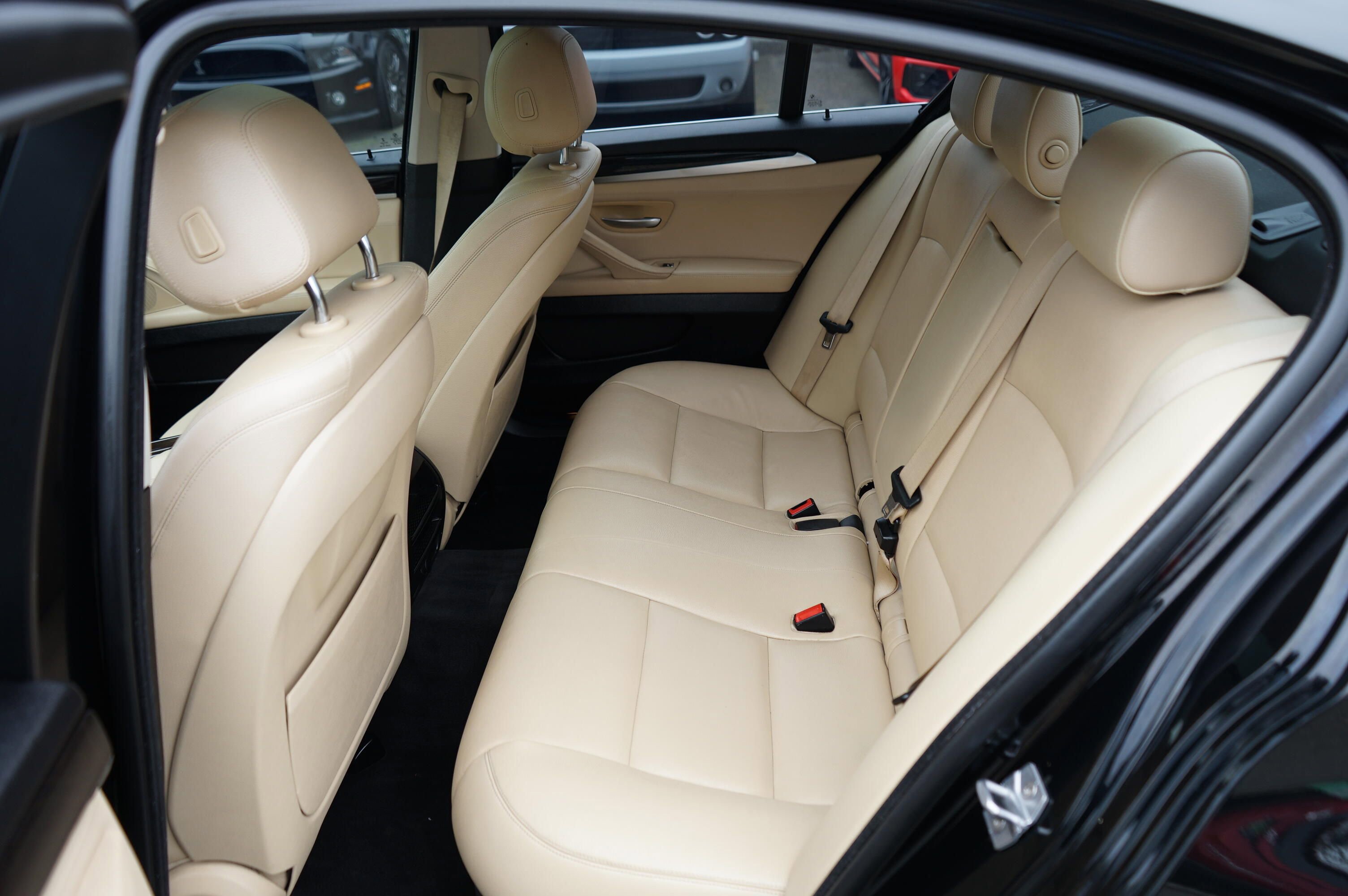 Used 2016 BMW 535i Sedan RWD image 14