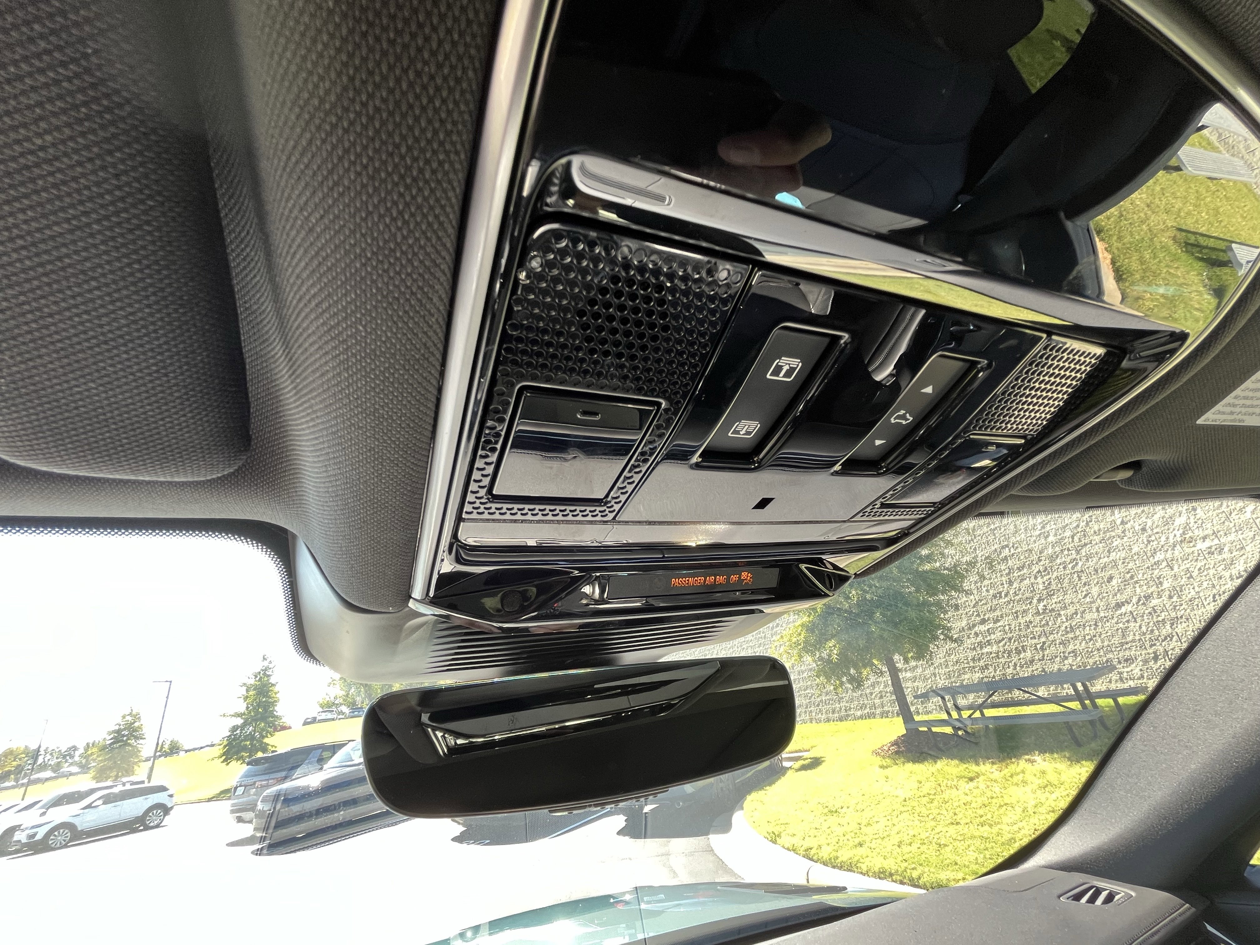 Used 2024 Land Rover Range Rover Sport Dynamic SE image 19