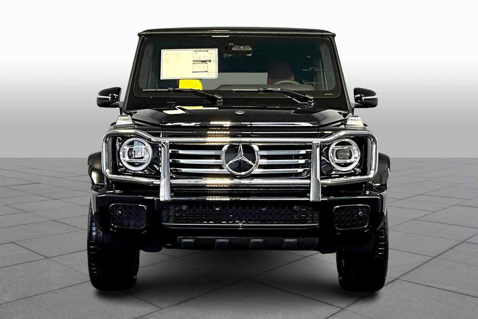 Used 2025 Mercedes-Benz G 550 image 2