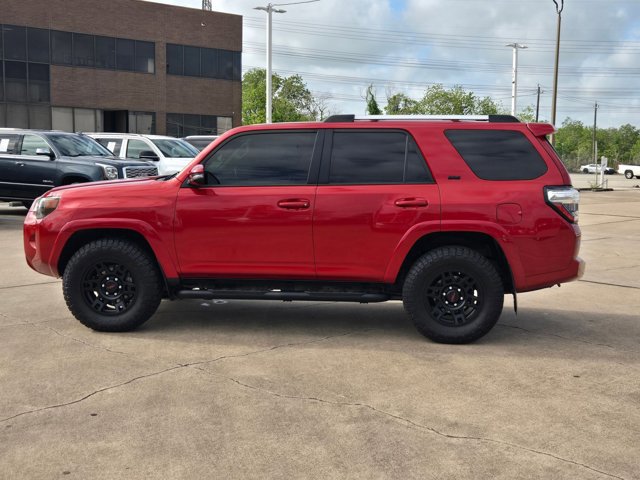 Used 2021 Toyota 4Runner SR5 Premium w/ Moonroof Package image 9