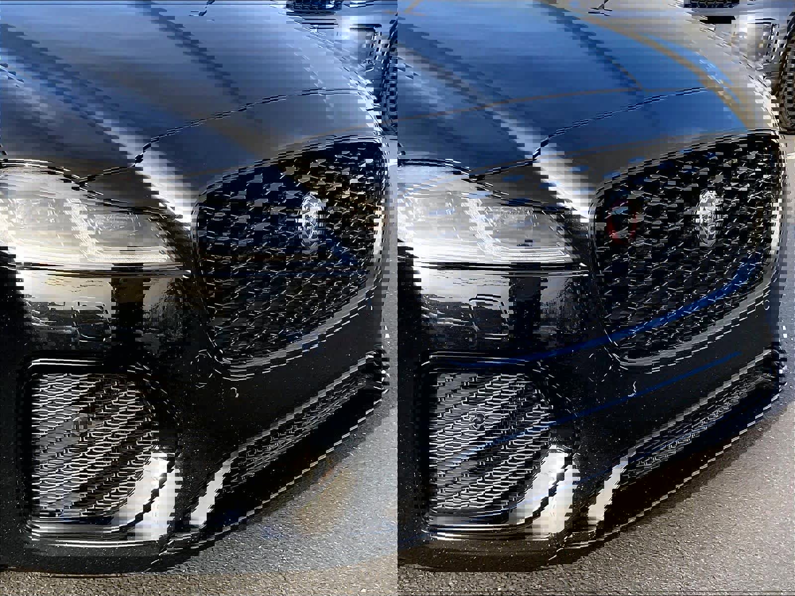 Used 2022 Jaguar XF SE image 30