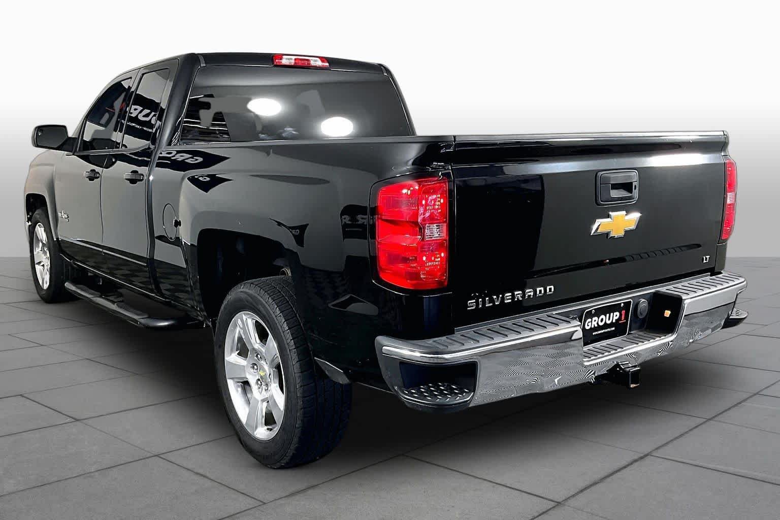 Used 2015 Chevrolet Silverado 1500 LT w/ Texas Edition, 1LT Trim RWD image 9