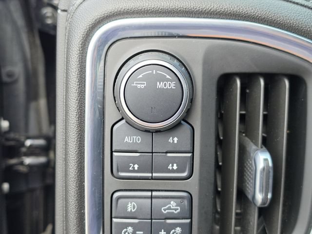 Used 2021 Chevrolet Silverado 1500 High Country w/ Technology Package AWD/4WD image 31