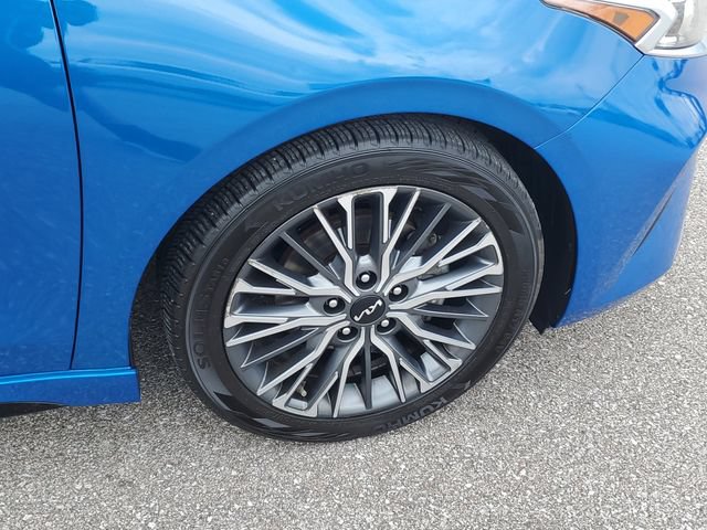 Used 2022 Kia Forte GT-Line w/ GT-Line Premium Package FWD image 6