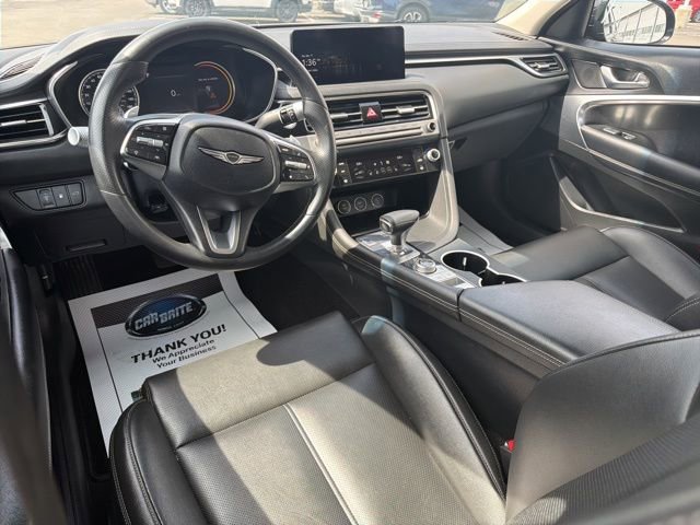 Used 2025 Genesis G70 2.5T image 24