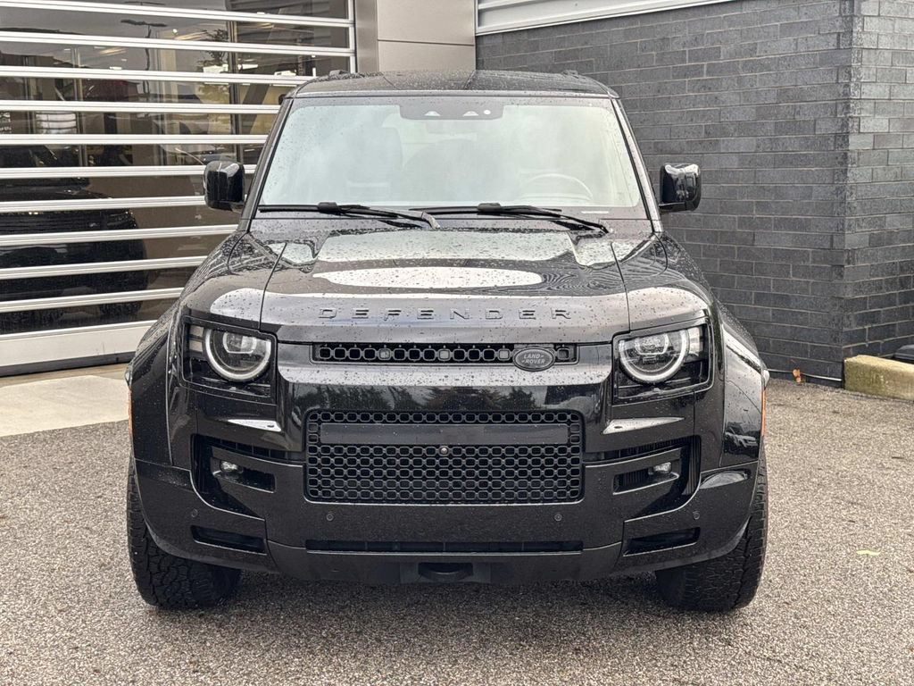 Certified 2026 Land Rover Defender 110 OCTA AWD/4WD image 2