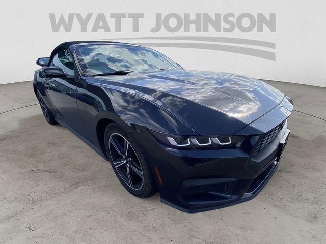 Used 2024 Ford Mustang Premium image 13