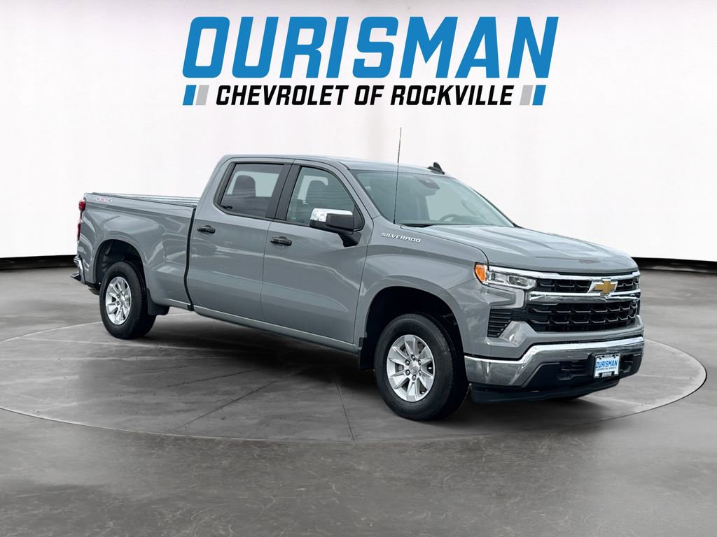 Used 2024 Chevrolet Silverado 1500 LT image 1