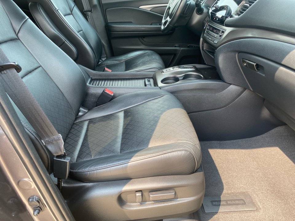 Used 2020 Honda Passport EX-L image 32