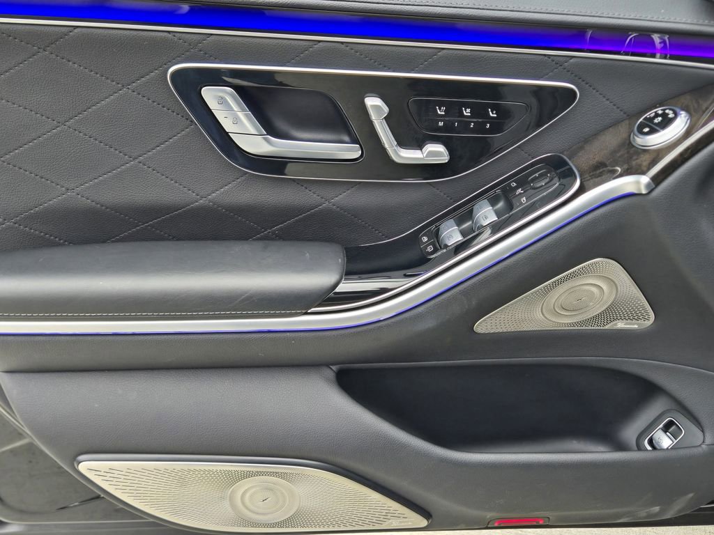 Used 2021 Mercedes-Benz S 580 4MATIC Sedan image 31