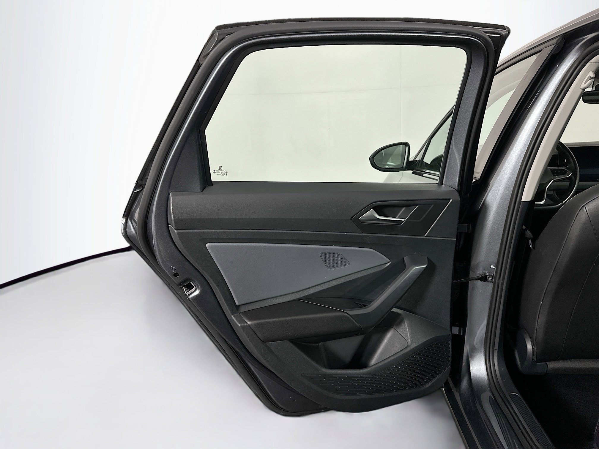 Used 2025 Volkswagen Jetta SE FWD image 26
