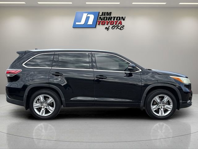 Used 2015 Toyota Highlander Limited Platinum AWD/4WD image 4