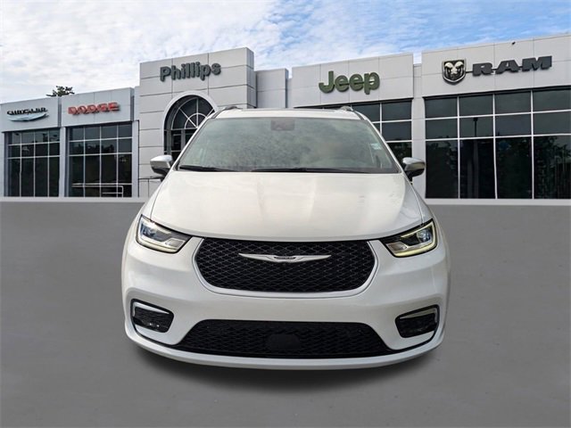 New 2026 Chrysler Pacifica Pinnacle image 9