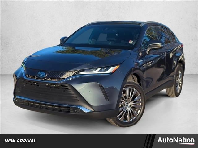 Used 2021 Toyota Venza XLE image 1