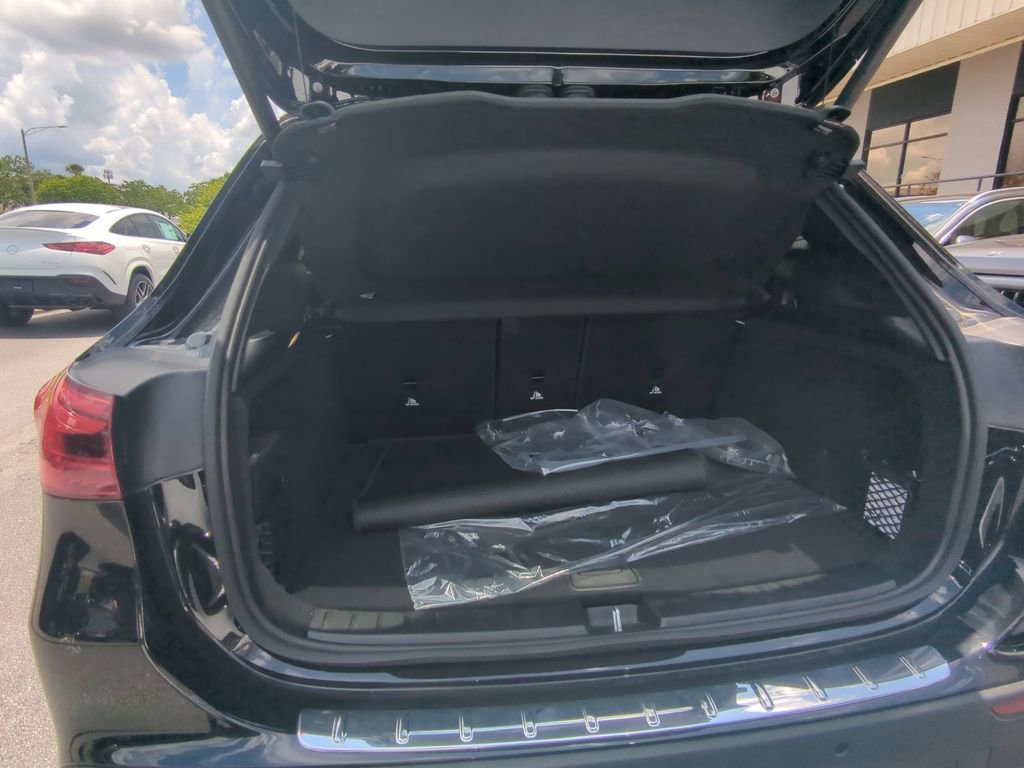 New 2025 Mercedes-Benz GLA 250 image 23