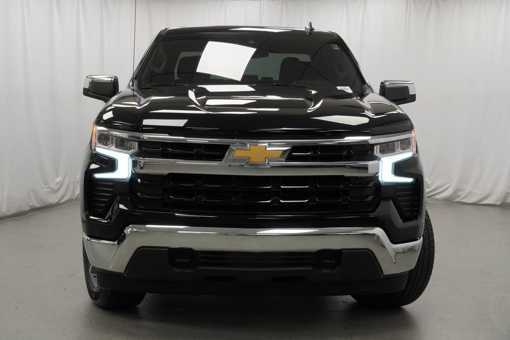 Used 2023 Chevrolet Silverado 1500 LT AWD/4WD image 34