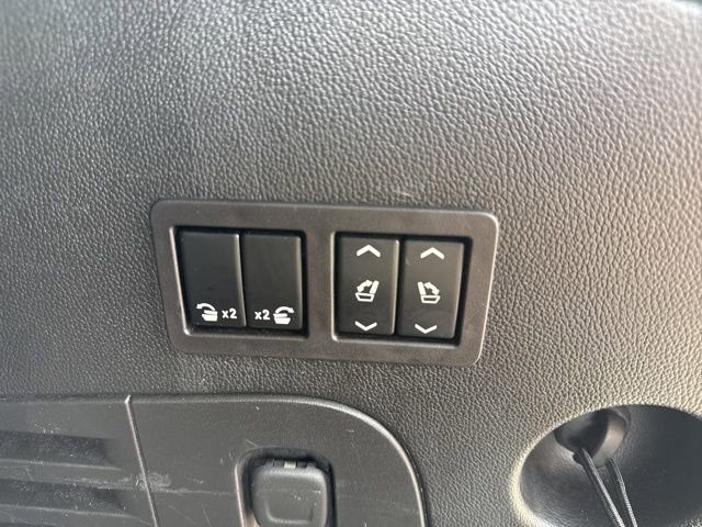 Used 2018 Chevrolet Tahoe LT w/ LT Signature Package image 14