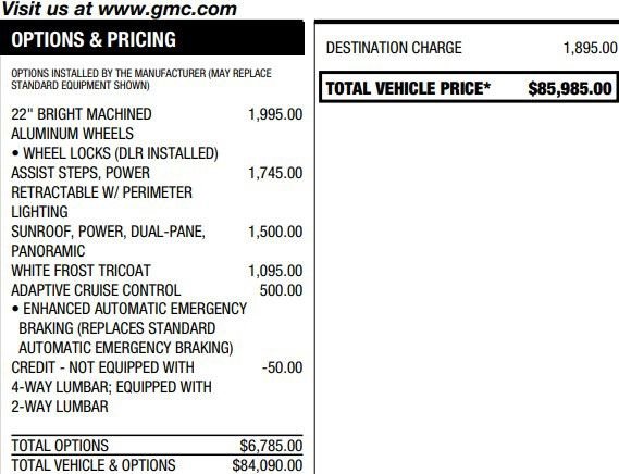 Used 2023 GMC Yukon Denali image 2