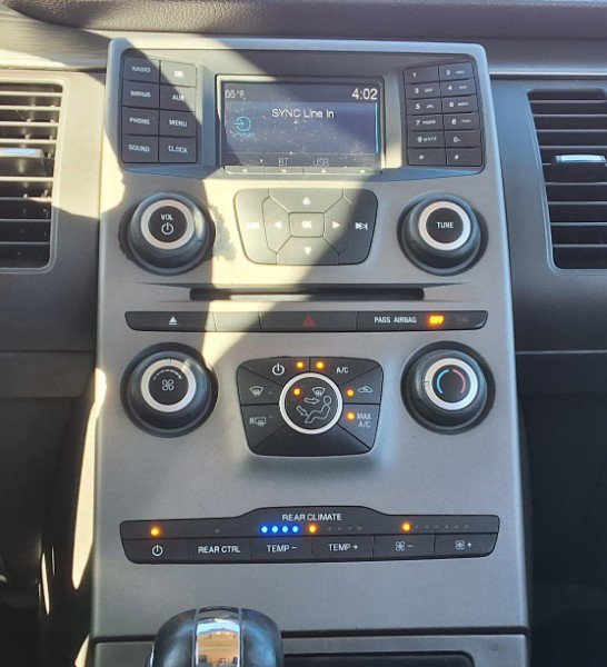 Used 2018 Ford Flex SE image 20